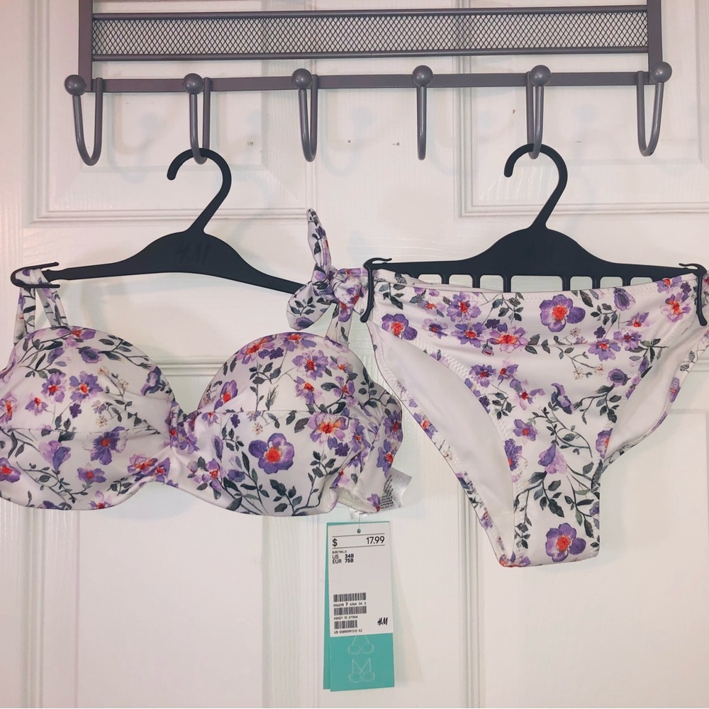 H&M floral bikini